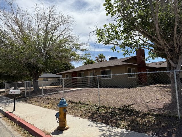 16037 Arroyo, Victorville, CA 92395