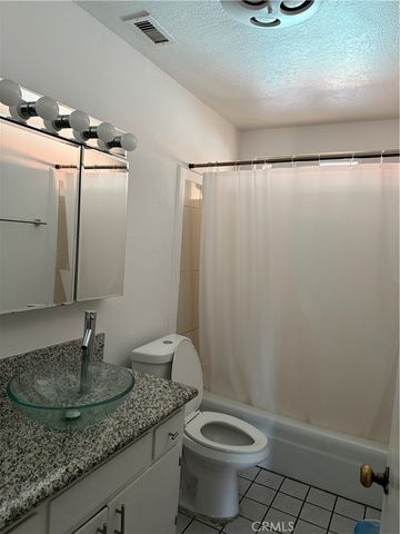 16037 Arroyo, Victorville, CA 92395