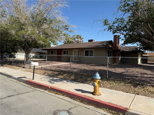 16037 Arroyo, Victorville, CA 92395