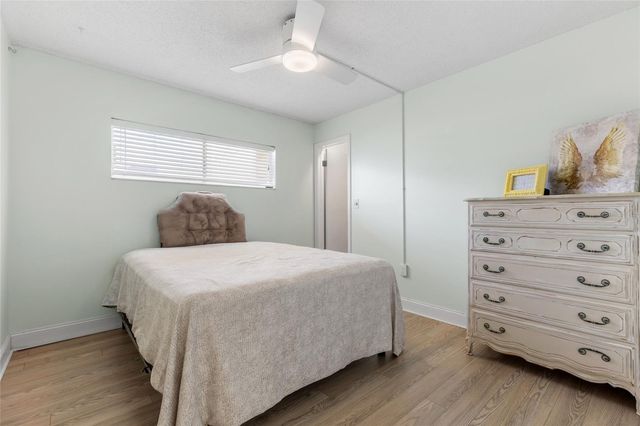 4775 COVE CIRCLE 202, St Petersburg, FL 33708