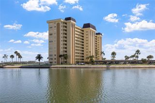 4775 COVE CIRCLE 202, St Petersburg, FL 33708