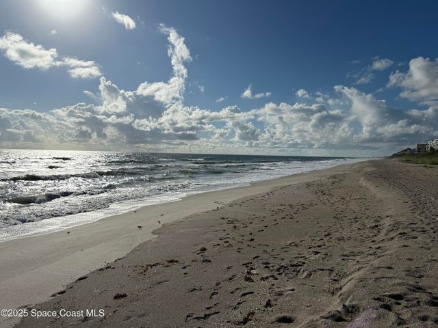 440 Galaxy Lane, Melbourne Beach, FL 32951