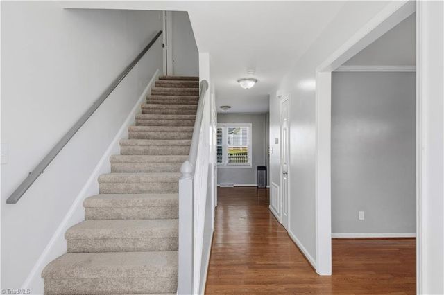 2125 Woccon Path, Winston-salem, NC 27127