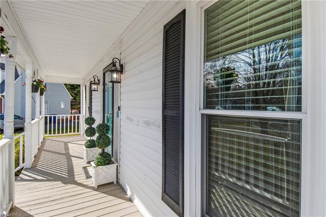 2125 Woccon Path, Winston-salem, NC 27127