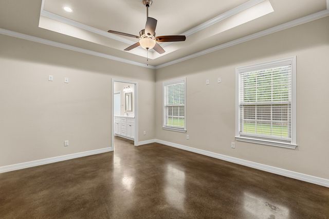 263 E Cougar Lane, China Spring, TX 76633