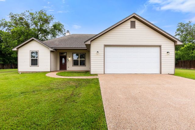 263 E Cougar Lane, China Spring, TX 76633