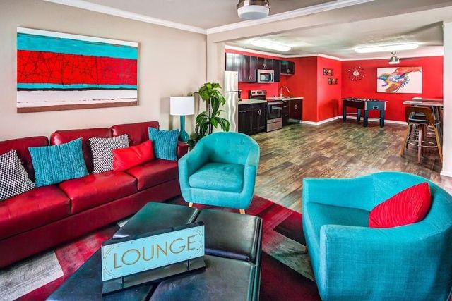 480 W Parker Road 22, Houston, TX 77091