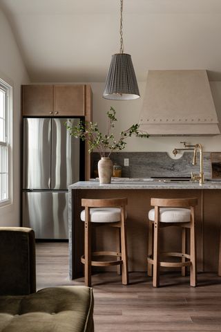 3808 Edwards Ave, Nashville, TN 37216