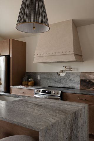 3808 Edwards Ave, Nashville, TN 37216