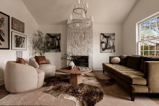 3808 Edwards Ave, Nashville, TN 37216