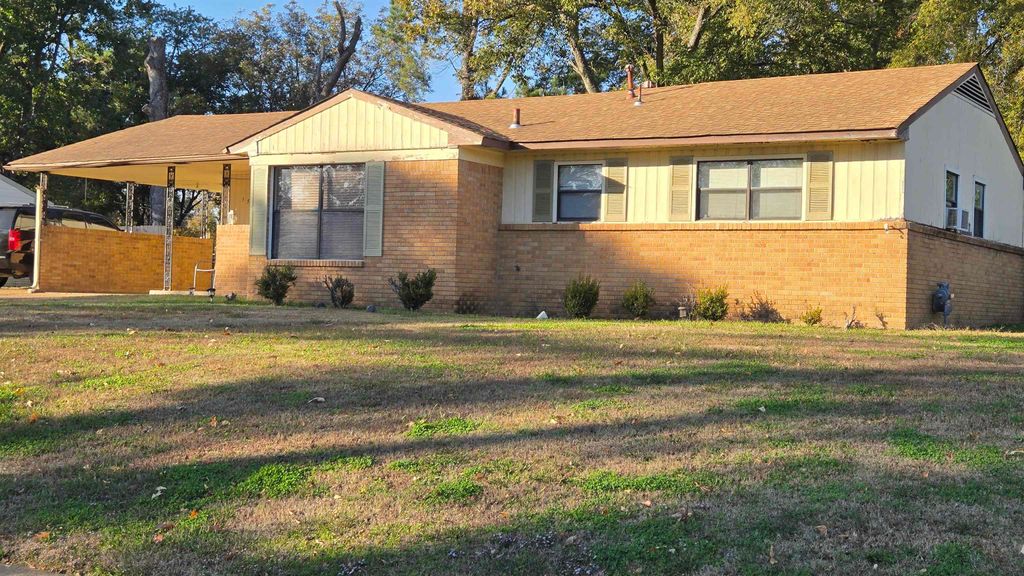 170 JEANNE DR, Memphis, TN 38109