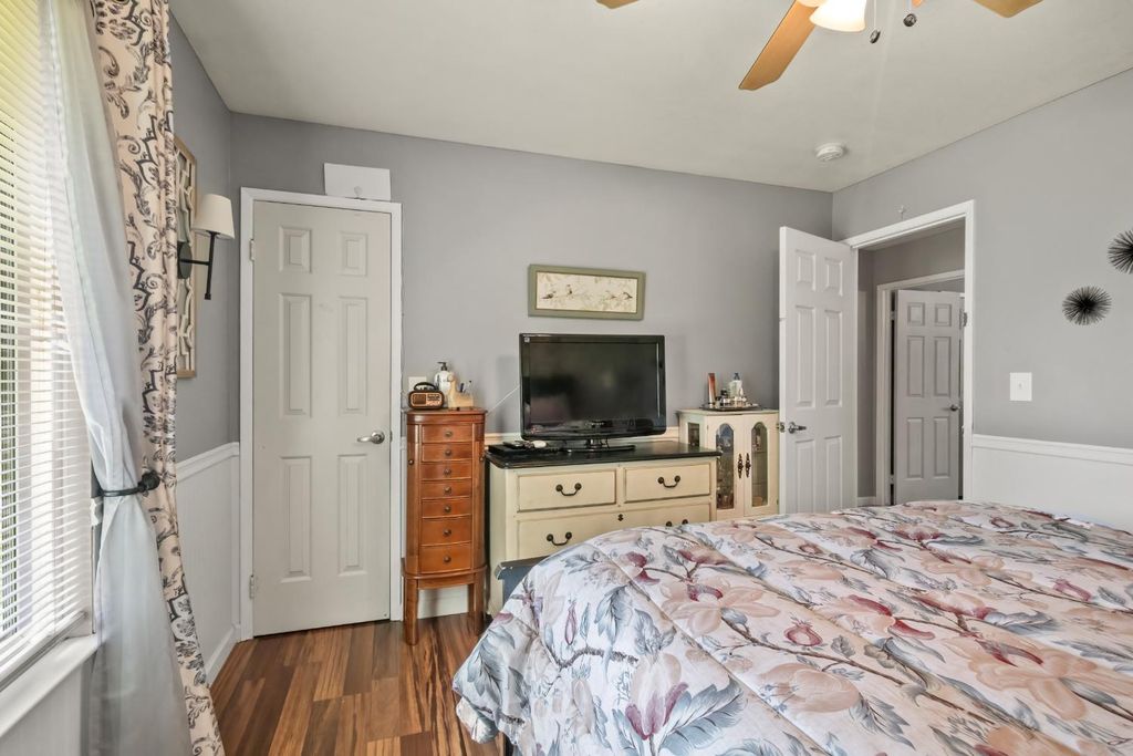 Image 21 of property listing at 18746 Auburn Way, Madera, CA 93638