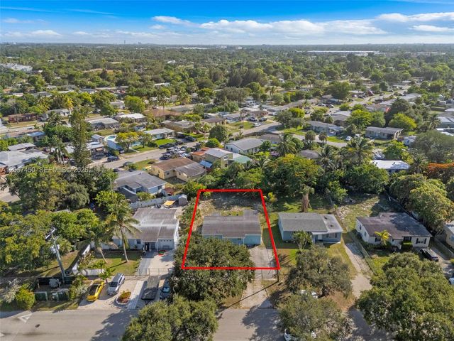 1207 Chateau Park Drive, Fort Lauderdale, FL 33311