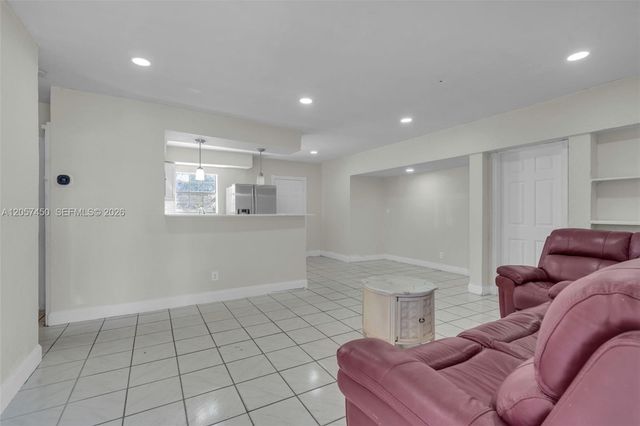 1207 Chateau Park Drive, Fort Lauderdale, FL 33311