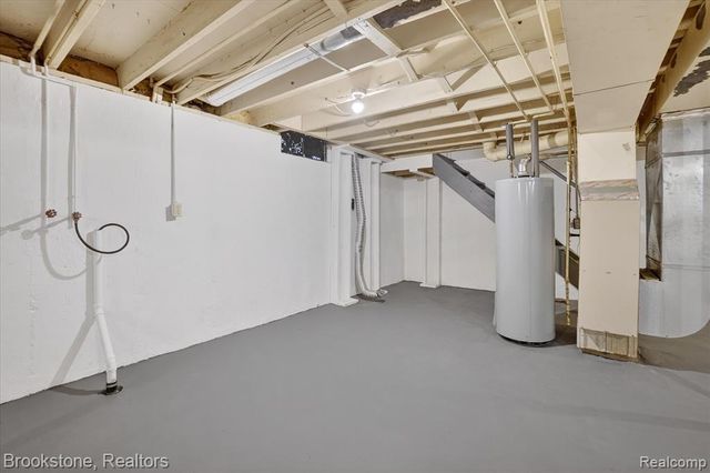 5050 Carnegie Street, Saginaw, MI 48601