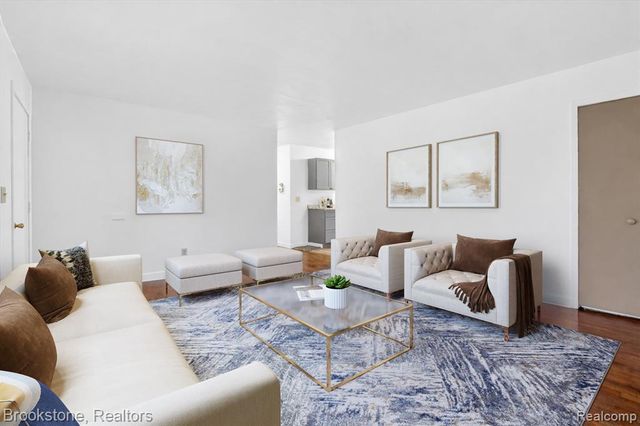 5050 Carnegie Street, Saginaw, MI 48601