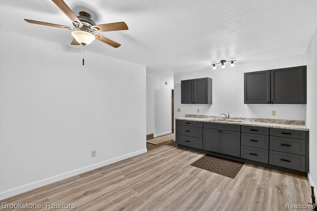 5050 Carnegie Street, Saginaw, MI 48601