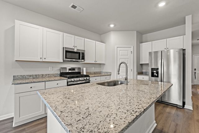 8037 Forest Edge Dr, Myrtle Beach, SC 29579