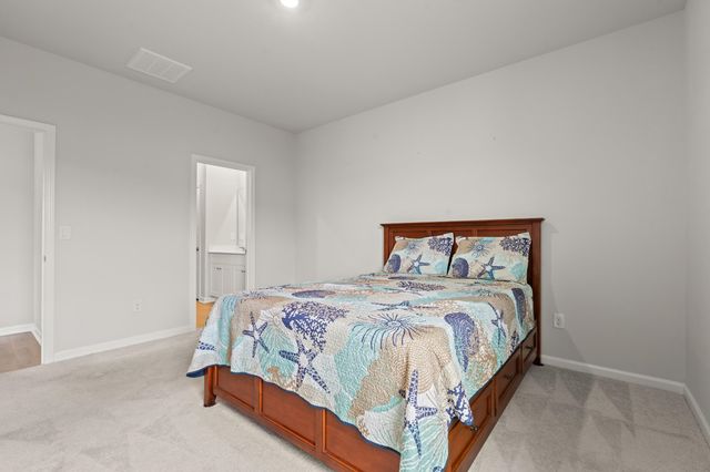 8037 Forest Edge Dr, Myrtle Beach, SC 29579