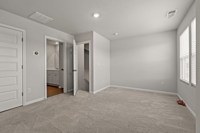 8037 Forest Edge Dr, Myrtle Beach, SC 29579