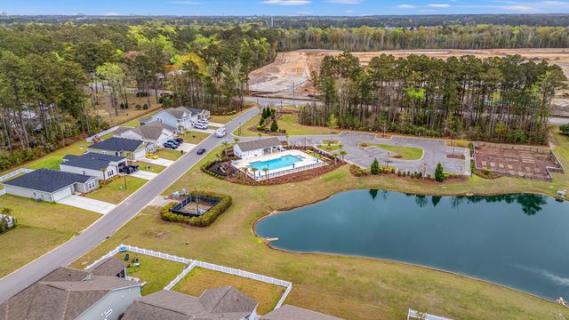 8037 Forest Edge Dr, Myrtle Beach, SC 29579