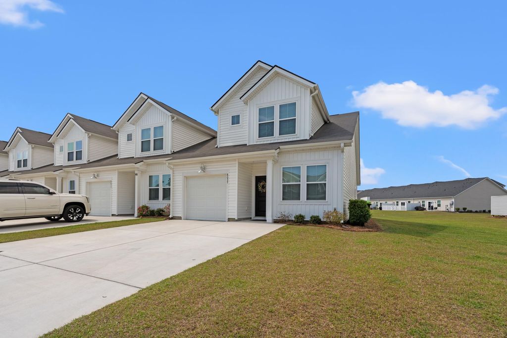 8037 Forest Edge Dr, Myrtle Beach, SC 29579