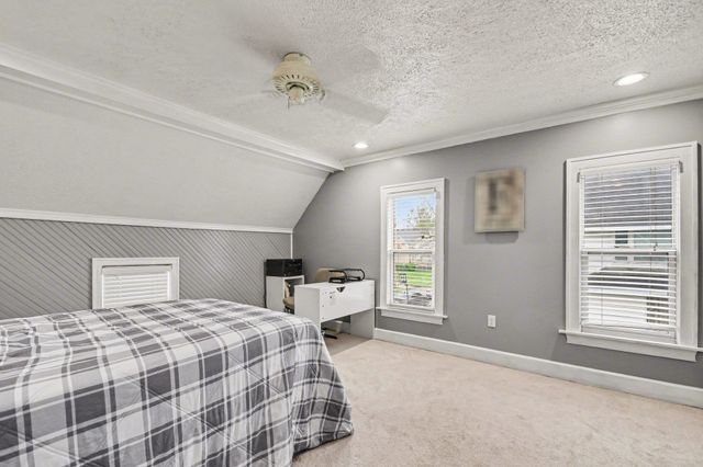 801 Maple Row, Elkhart, IN 46514