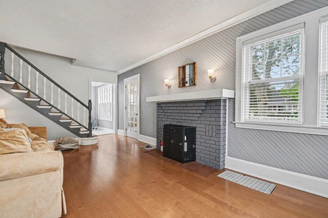 801 Maple Row, Elkhart, IN 46514