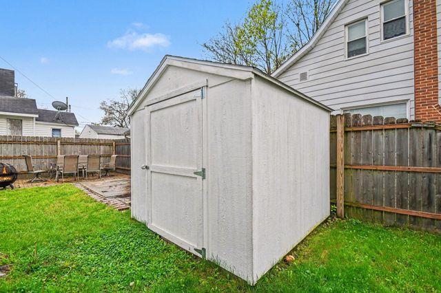 801 Maple Row, Elkhart, IN 46514