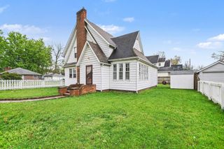 801 Maple Row, Elkhart, IN 46514