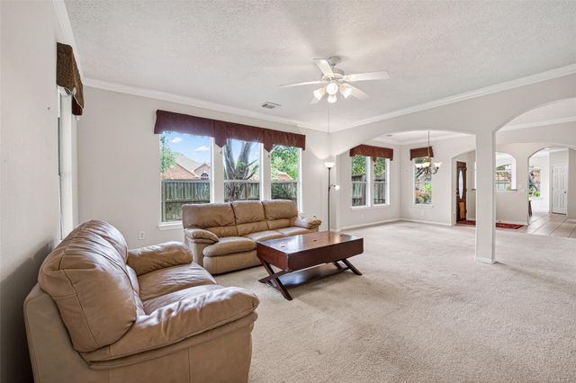 1308 Modena Drive, Pearland, TX 77581