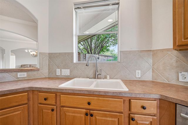1308 Modena Drive, Pearland, TX 77581