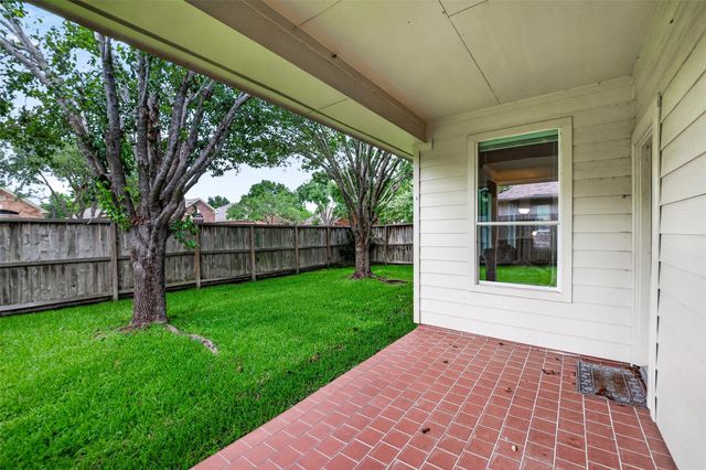 1308 Modena Drive, Pearland, TX 77581