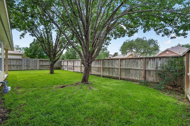 1308 Modena Drive, Pearland, TX 77581