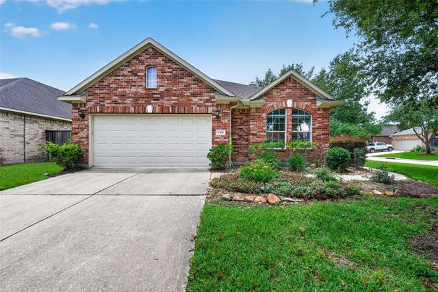 1308 Modena Drive, Pearland, TX 77581