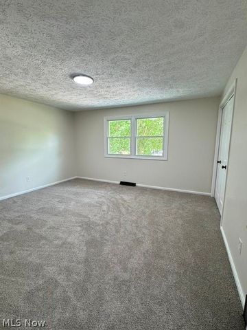 509 Marquardt Avenue NE, North Canton, OH 44720