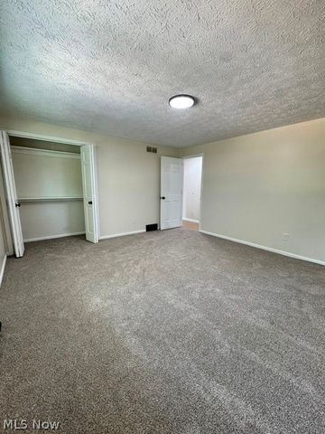 509 Marquardt Avenue NE, North Canton, OH 44720