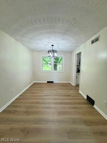 509 Marquardt Avenue NE, North Canton, OH 44720