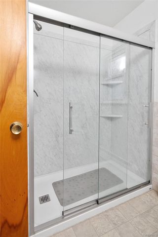 374 Rohloff Drive, Coldwater, MI 49036