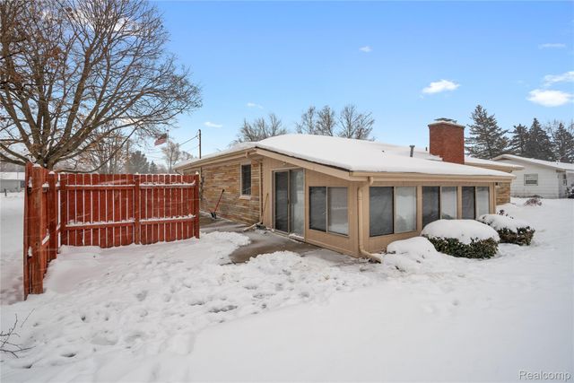 374 Rohloff Drive, Coldwater, MI 49036