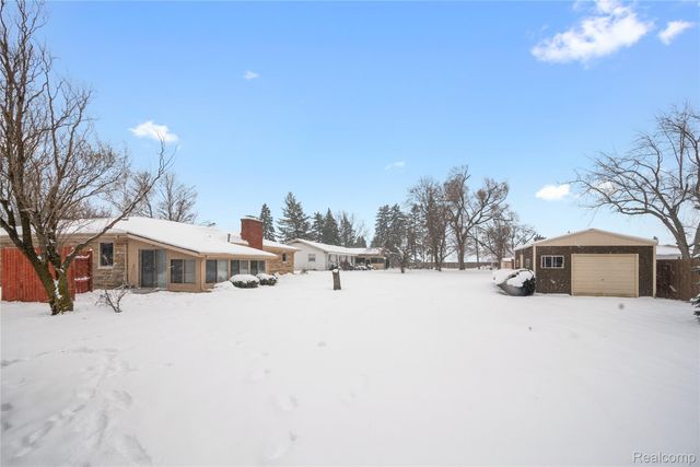 374 Rohloff Drive, Coldwater, MI 49036