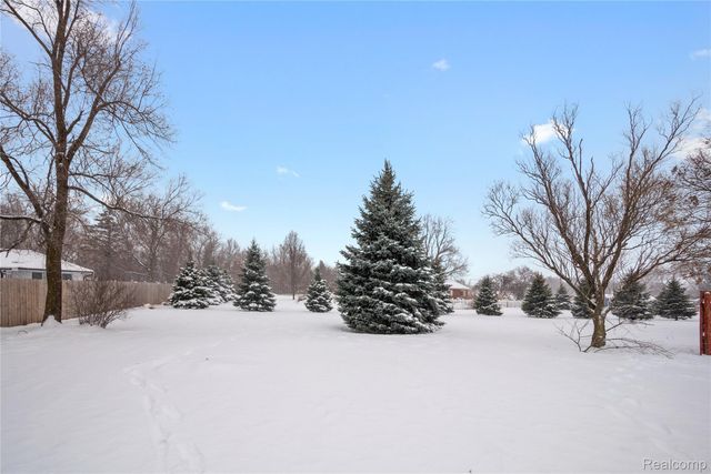 374 Rohloff Drive, Coldwater, MI 49036