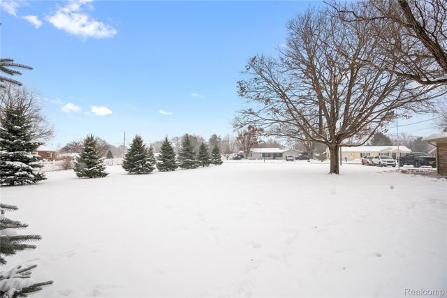 374 Rohloff Drive, Coldwater, MI 49036
