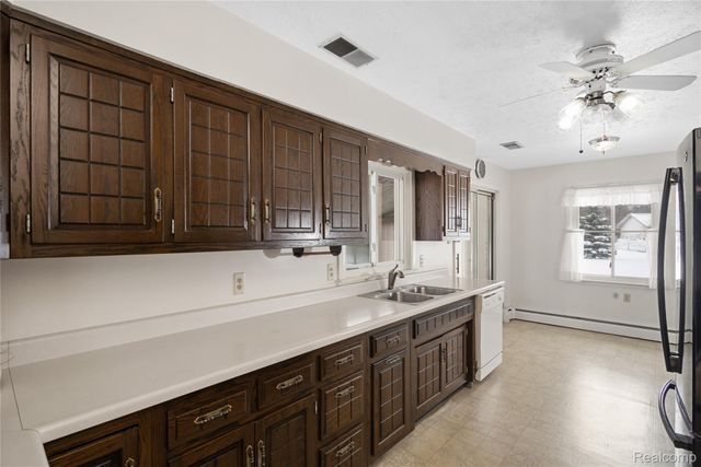 374 Rohloff Drive, Coldwater, MI 49036