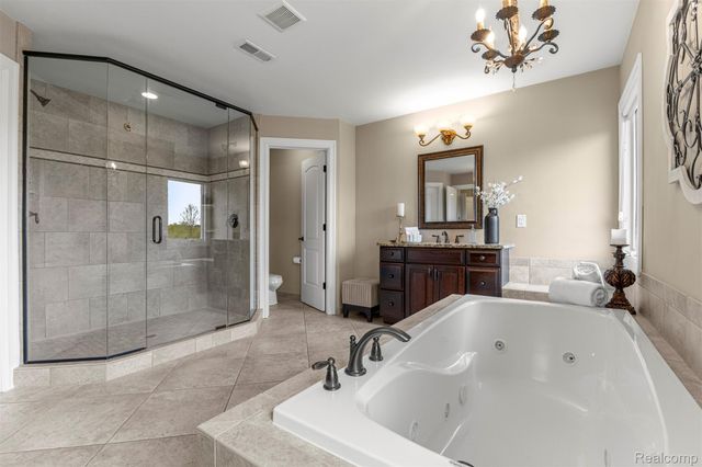 48892 Barola Court, Northville, MI 48167
