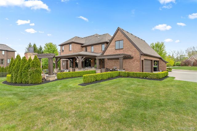 48892 Barola Court, Northville, MI 48167