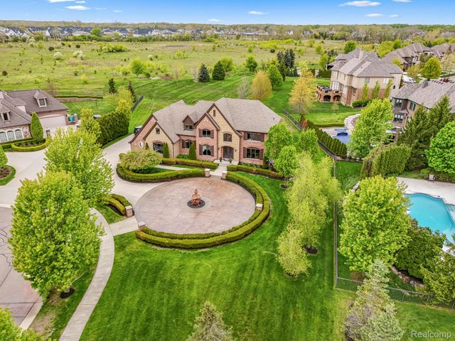 48892 Barola Court, Northville, MI 48167