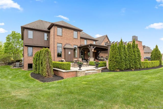 48892 Barola Court, Northville, MI 48167