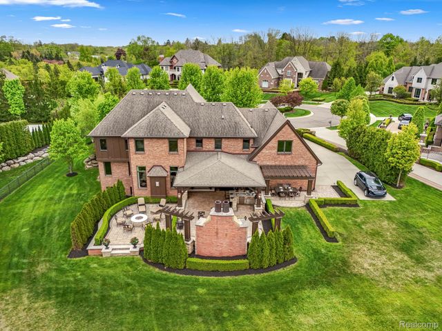 48892 Barola Court, Northville, MI 48167