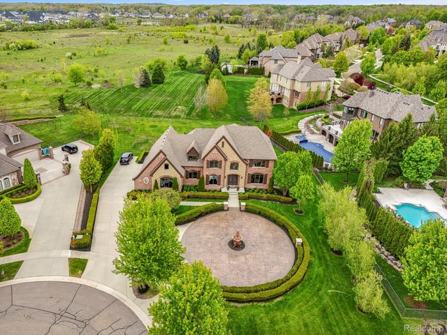 48892 Barola Court, Northville, MI 48167